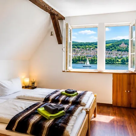 Neckarblick Historische Altstadt Und Sonnenterrasse